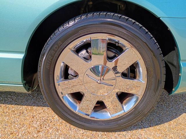 Used 2002 Ford Thunderbird RWD image 21