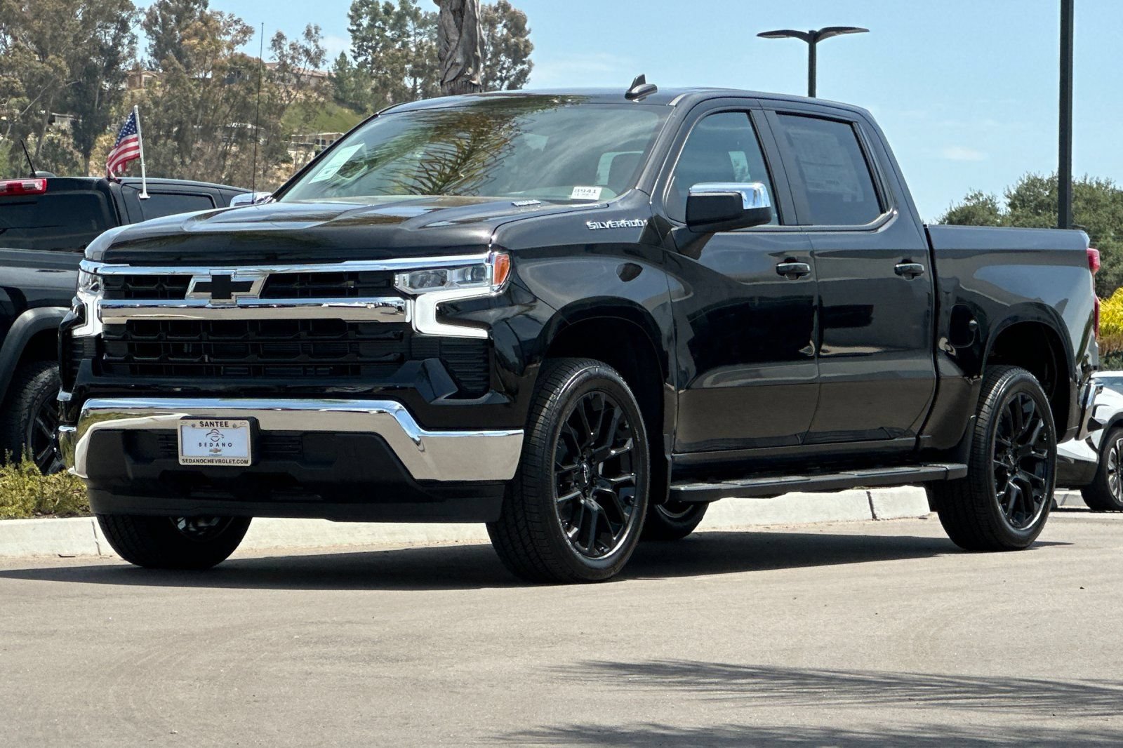 New 2026 Chevrolet Silverado 1500 LT w/ Leather Package RWD image 8