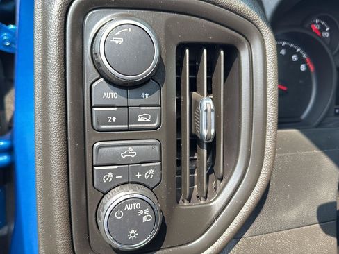 Used 2023 Chevrolet Silverado 1500 Custom w/ LPO, Dark Essentials Package AWD/4WD image 38