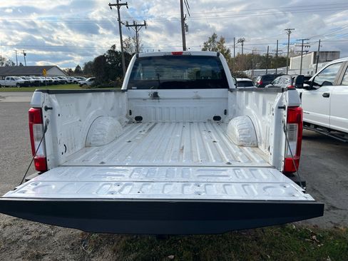 Used 2019 Ford F250 XL w/ Power Equipment Group image 15