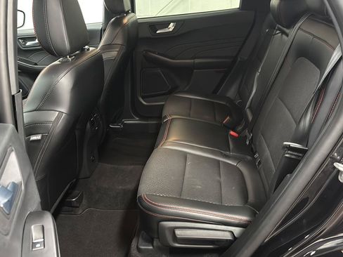 Used 2025 Ford Escape ST-Line AWD/4WD image 28