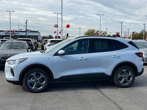 Used 2025 Ford Escape ST-Line Select image 7