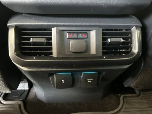 Used 2021 Ford F150 Lariat w/ Equipment Group 502A High AWD/4WD image 11