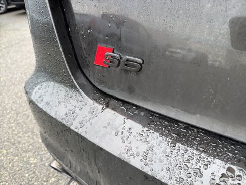 Used 2016 Audi S6 Prestige w/ Prestige Package image 25