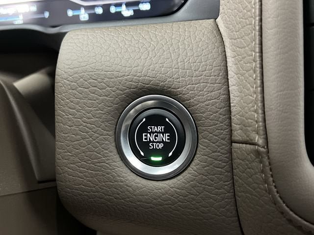 Certified 2024 GMC Yukon Denali w/ Denali Reserve Package AWD/4WD image 17