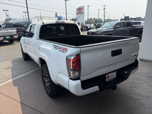 Certified 2023 Toyota Tacoma TRD Sport AWD/4WD image 6