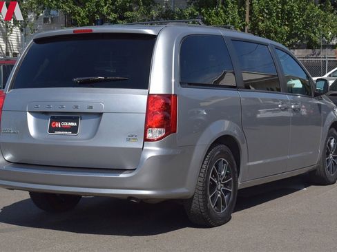 Used 2019 Dodge Grand Caravan GT image 5