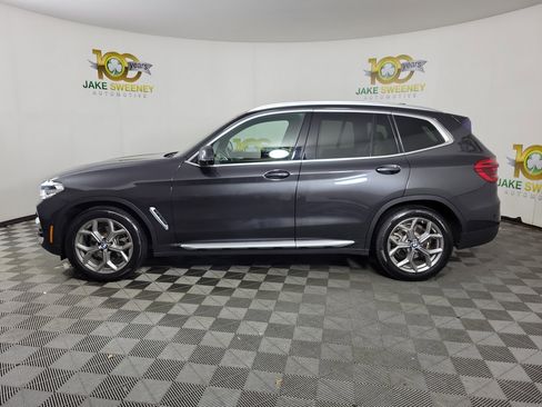 Used 2021 BMW X3 xDrive30i w/ Premium Package image 4