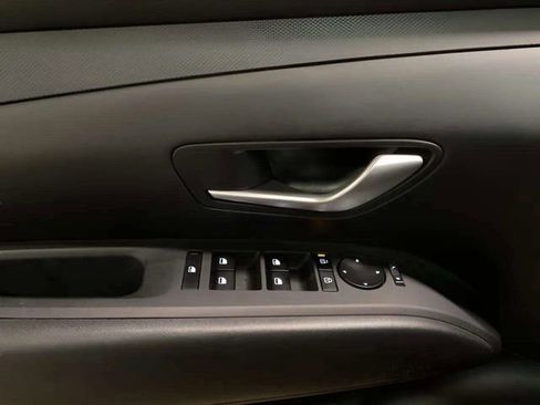 Used 2026 Hyundai Tucson SE FWD image 28