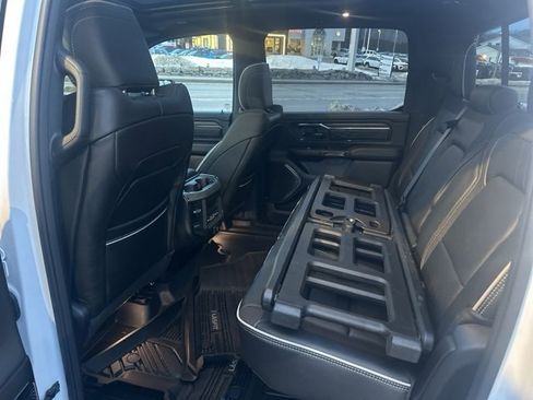 Used 2025 RAM 1500 Limited w/ Off Road Group image 9