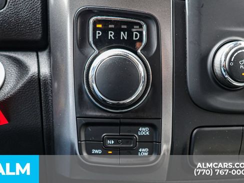 Used 2024 RAM 1500 Classic SLT AWD/4WD image 36