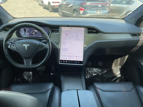 Used 2018 Tesla Model X 75D AWD/4WD image 14