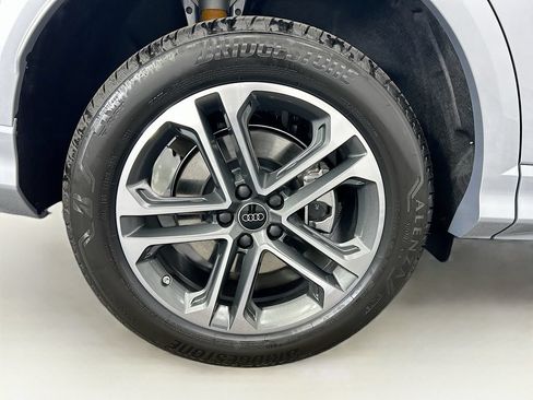 Certified 2025 Audi Q5 Premium w/ Premium Plus AWD/4WD image 32