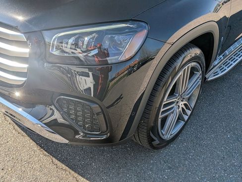 Certified 2025 Mercedes-Benz GLS 450 4MATIC image 10