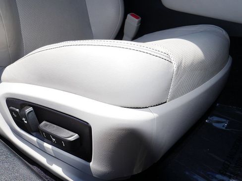 Used 2013 Lexus GS 350 AWD w/ Premium Pkg image 63