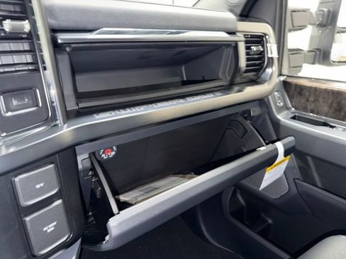 New 2026 Ford F350 Lariat w/ Black Appearance Package AWD/4WD image 33