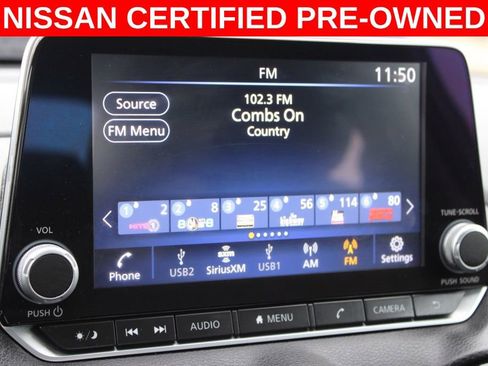 Certified 2021 Nissan Sentra SV image 32