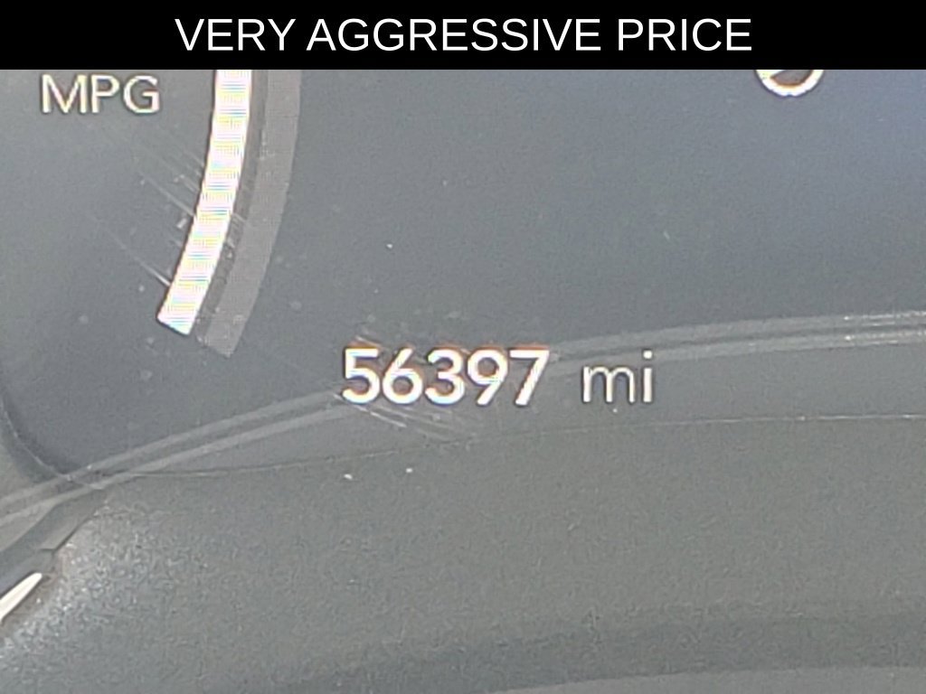 Used 2021 Chrysler Pacifica Touring-L FWD image 25