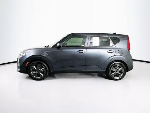 Used 2022 Kia Soul EX FWD image 4