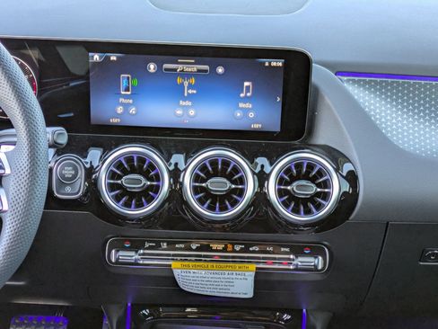 Certified 2025 Mercedes-Benz GLA 250 4MATIC image 29