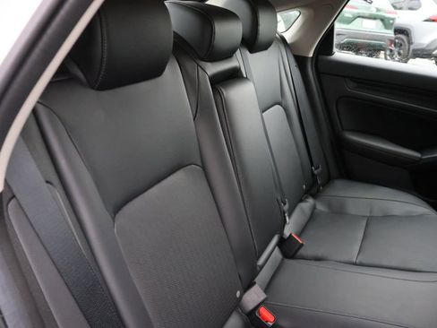 Certified 2024 Honda Civic EX-L image 12