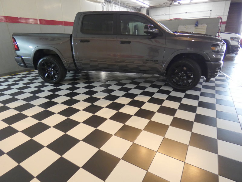 Used 2026 RAM 1500 Laramie w/ Night Edition AWD/4WD image 4