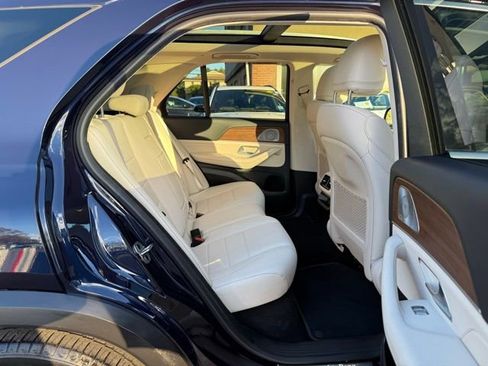 Used 2021 Mercedes-Benz GLE 350 4MATIC image 30