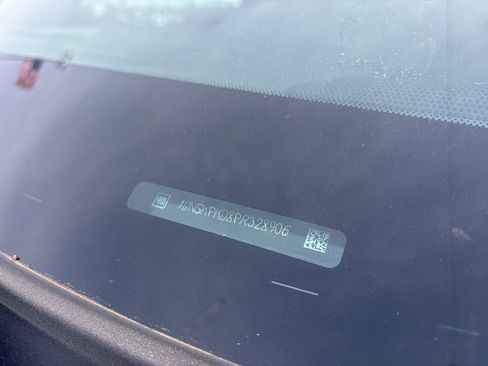 Used 2023 Chevrolet Tahoe Z71 w/ Luxury Package image 13