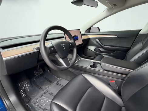 Used 2023 Tesla Model 3 Standard Range RWD image 28