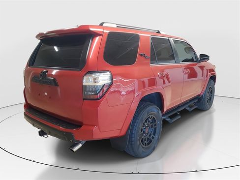 Used 2022 Toyota 4Runner TRD Off-Road Premium image 7