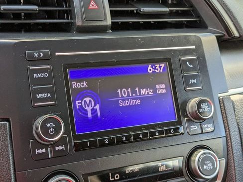 Used 2019 Honda Civic LX image 17
