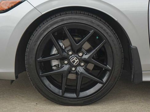 Used 2024 Honda Civic Sport image 7