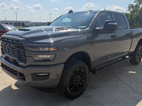 New 2026 RAM 2500 Tradesman AWD/4WD image 2