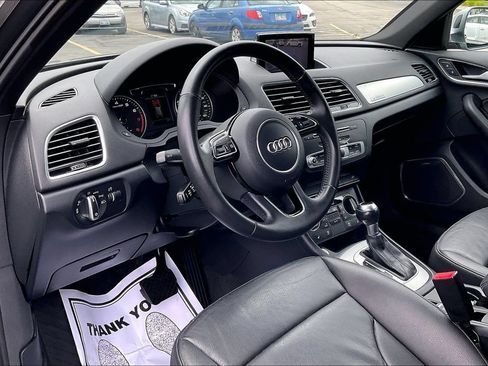 Used 2016 Audi Q3 2.0T Prestige w/ Prestige Package AWD/4WD image 17