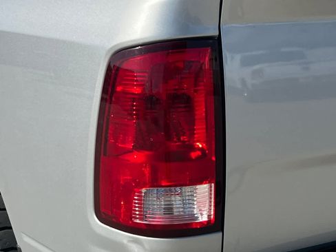 Used 2017 RAM 1500 Big Horn image 32