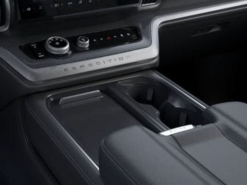 New 2026 Ford Expedition Platinum w/ Stealth Appearance Package AWD/4WD image 15
