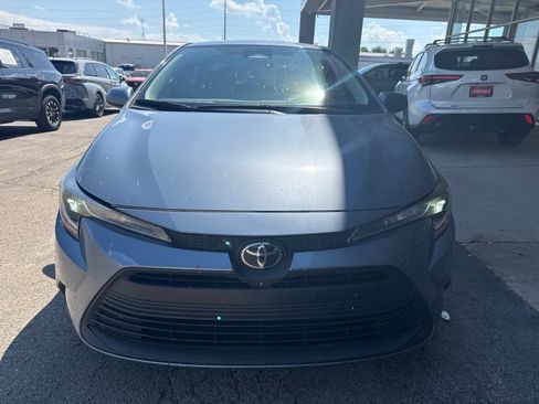 Used 2024 Toyota Corolla LE FWD image 11