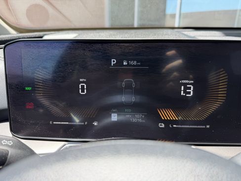 Used 2025 Kia Sorento EX AWD/4WD image 17