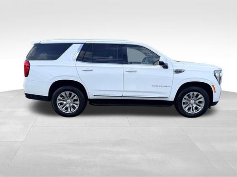 Certified 2025 GMC Yukon Denali image 4