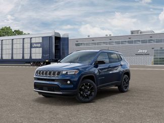 New 2026 Jeep Compass Latitude AWD/4WD 360° Tour