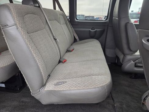 Used 2019 Chevrolet Express 3500 LT w/ LT Preferred Equipment Group image 16