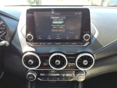 Used 2020 Nissan Sentra SV FWD image 14