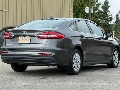 Used 2020 Ford Fusion S FWD image 5
