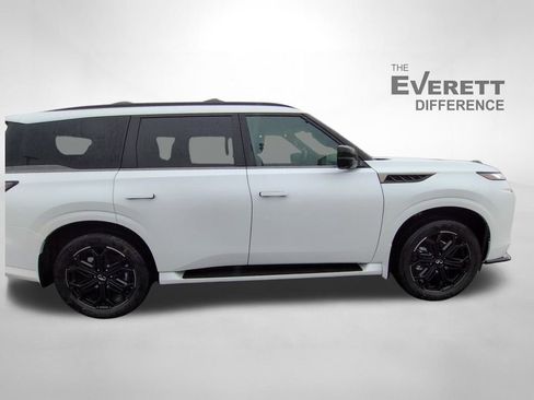 New 2026 INFINITI QX80 4WD w/ Sport Exterior Package image 4