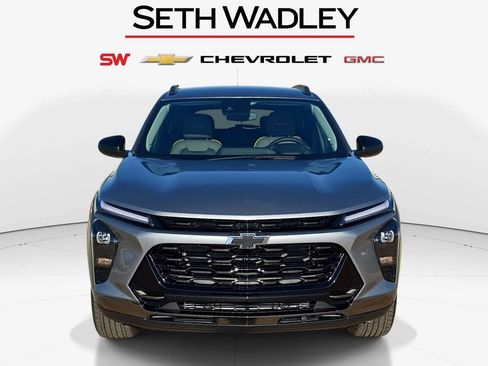 New 2026 Chevrolet Trax ACTIV w/ Driver Confidence Package FWD image 2