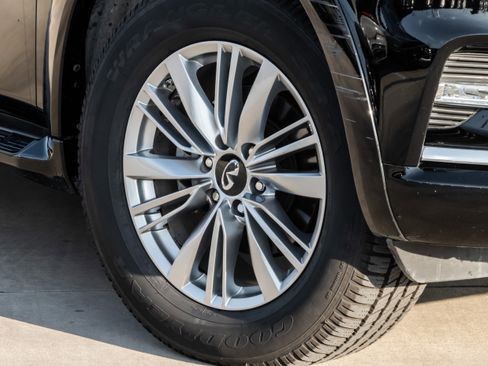 Used 2018 INFINITI QX80 2WD w/ Driver Assistance Package image 33