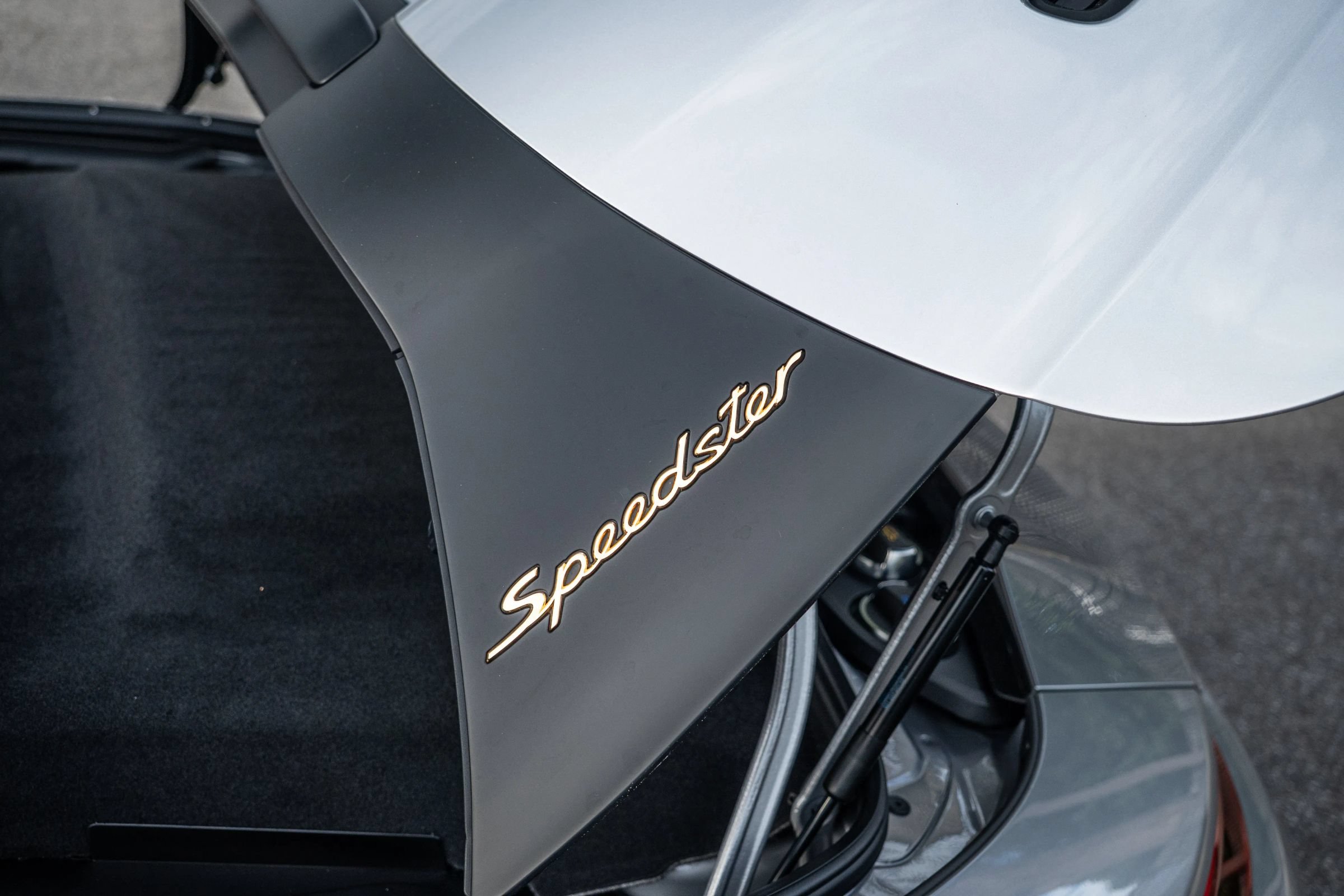 Used 2019 Porsche 911 Speedster RWD image 66