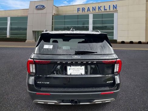 New 2026 Ford Explorer Active w/ Active Comfort Package AWD/4WD image 6