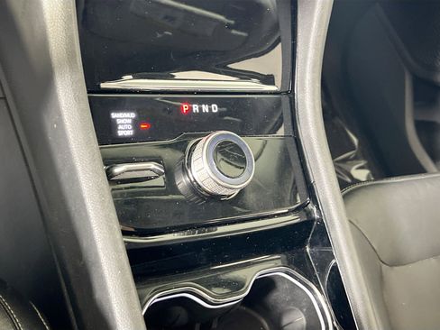 Used 2023 Jeep Grand Cherokee Limited image 16