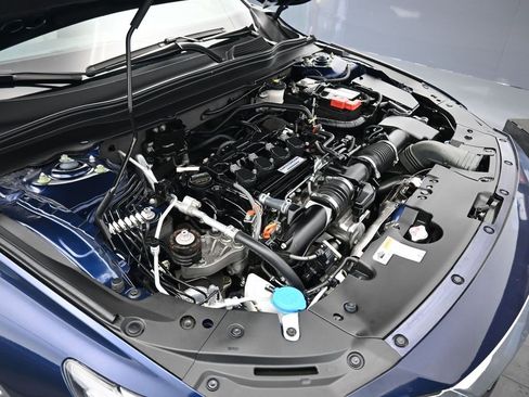 Used 2018 Honda Accord LX image 47